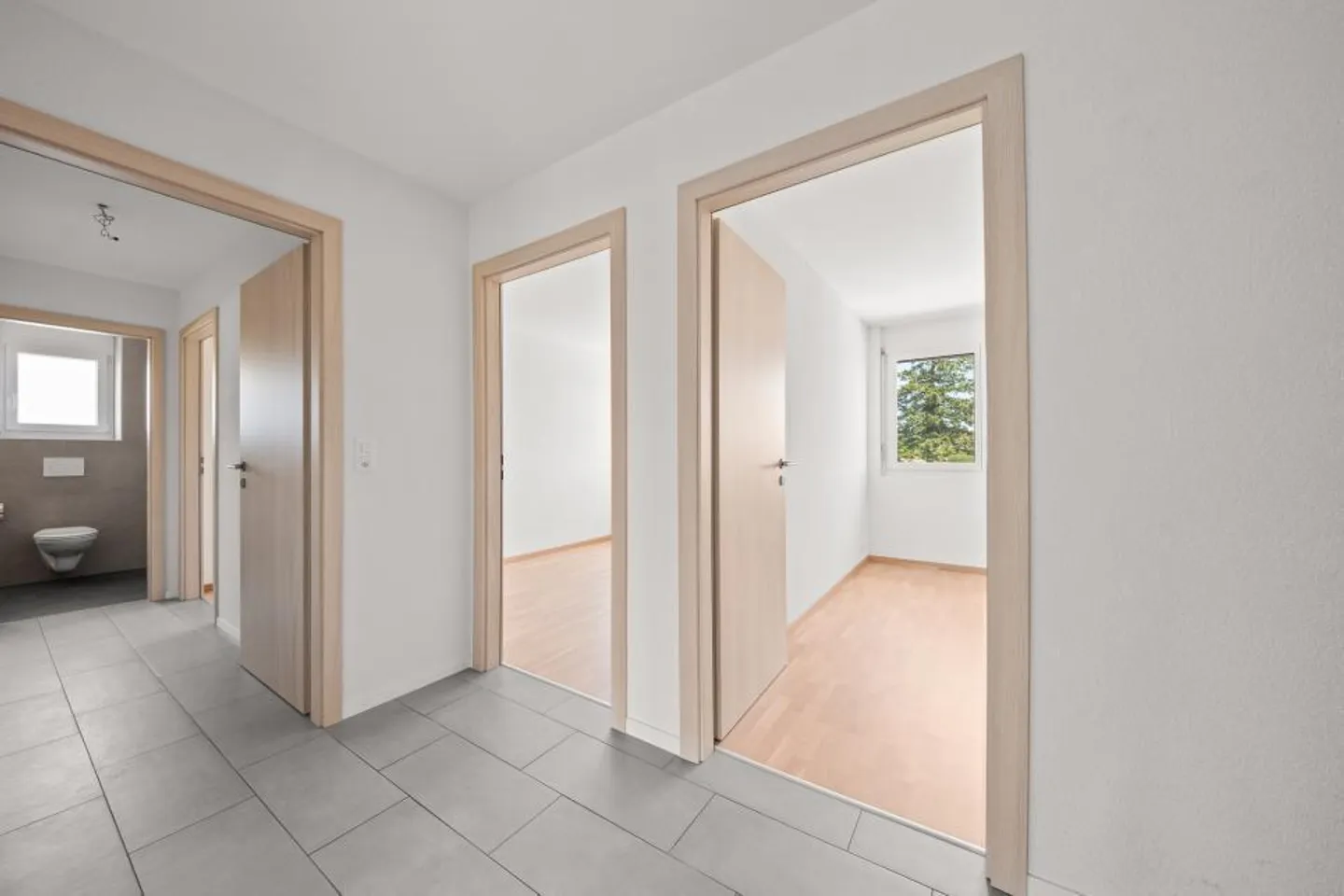 ELEVATED APARTMENT! 10 MINUTES FROM ECHALLENS. - Photo 6 of 10