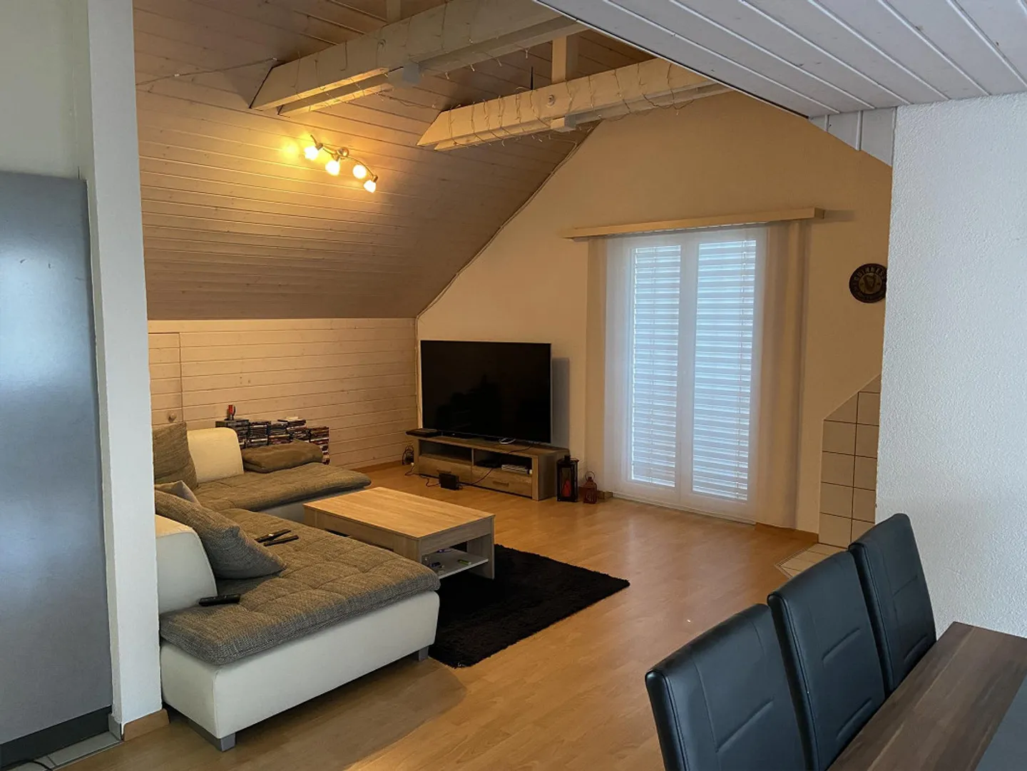 Hübsches Attikawohnung in Ruhiger Lage - Foto 2 von 9