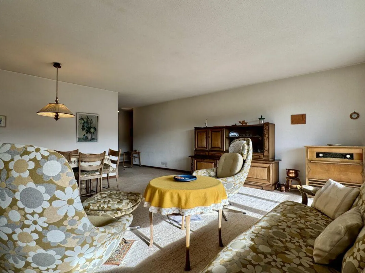 4.5-room apartment in a family-friendly neighborhood with renovation potential - Photo 2 of 10