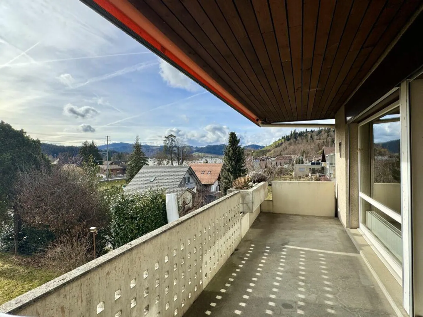 4.5-room apartment in a family-friendly neighborhood with renovation potential - Photo 1 of 10