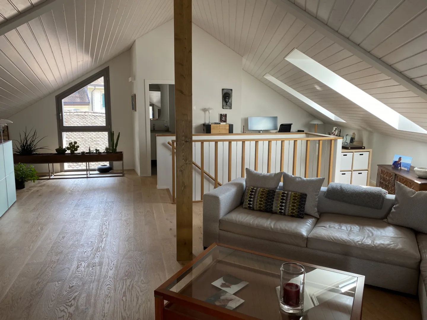 Duplex 3,5 pièces avec charme – emplacement exceptionnel à deux pas du lac - Photo 9 sur 10
