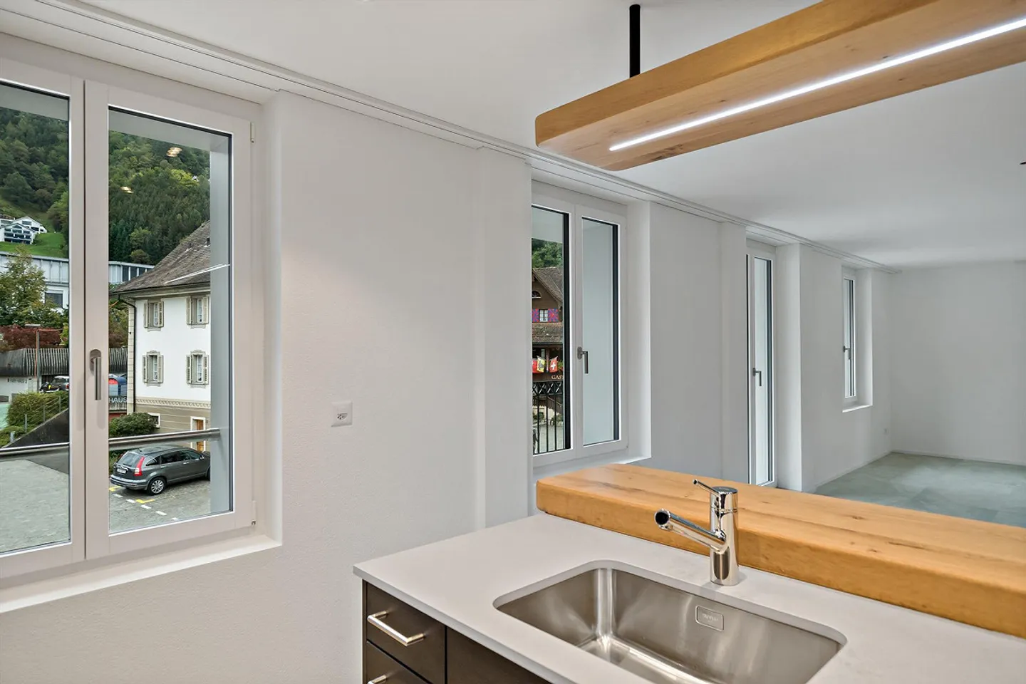 Newly built 3.5 room apartment - first occupancy with lift - Photo 8 of 13
