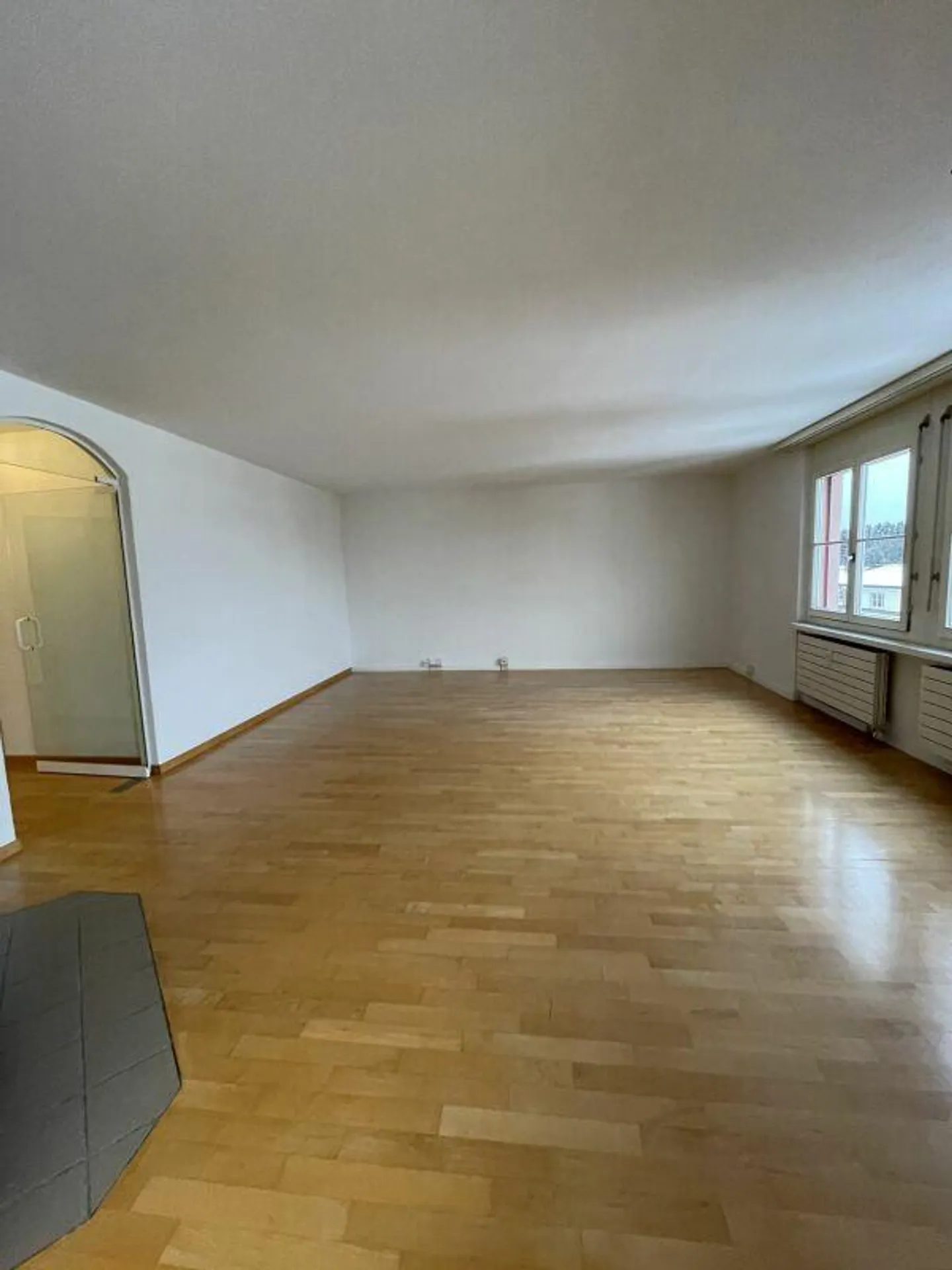 Charmante Dachwohnung - Foto 3 von 23