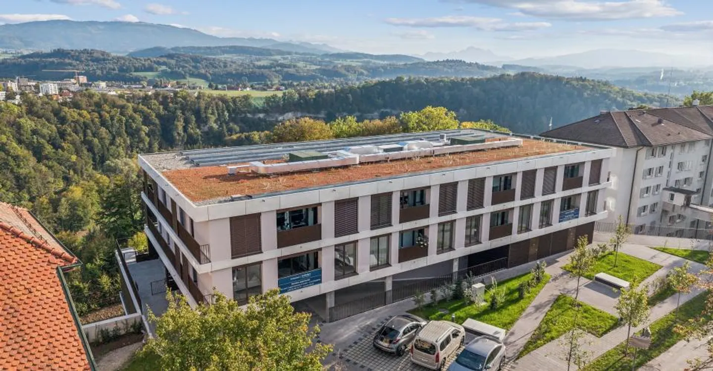 Superbe appartement 5.5 pièces - Photo 8 sur 9