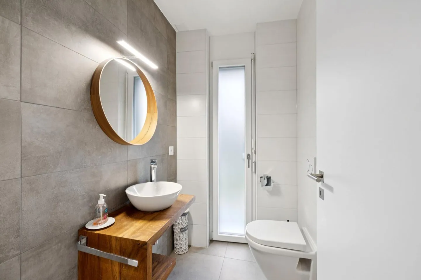 Maison contemporaine avec vue panoramique - Photo 4 sur 13