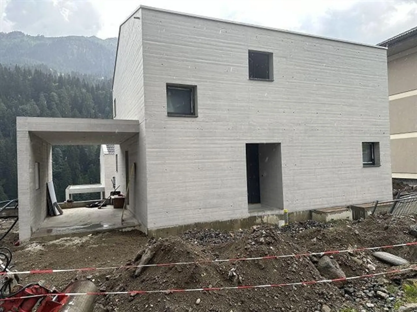 Villa neuve de 6 1/2 pièces dans un emplacement calme et ensoleillé avec une belle vue - Photo 17 sur 20