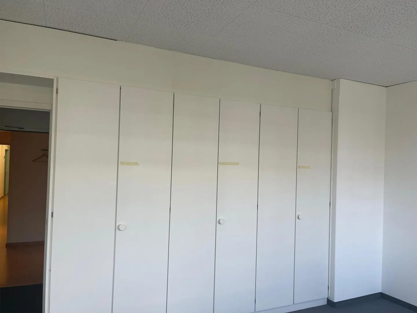 Single Office in Baar - Photo 3 of 3