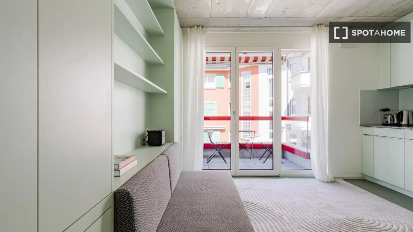 Apartment for rent - Photo 2 of 13