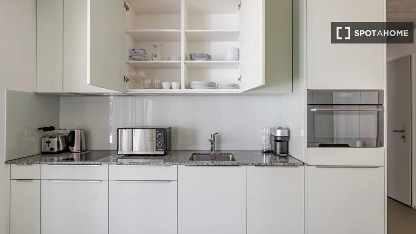 Apartment for rent - Photo 5 of 13