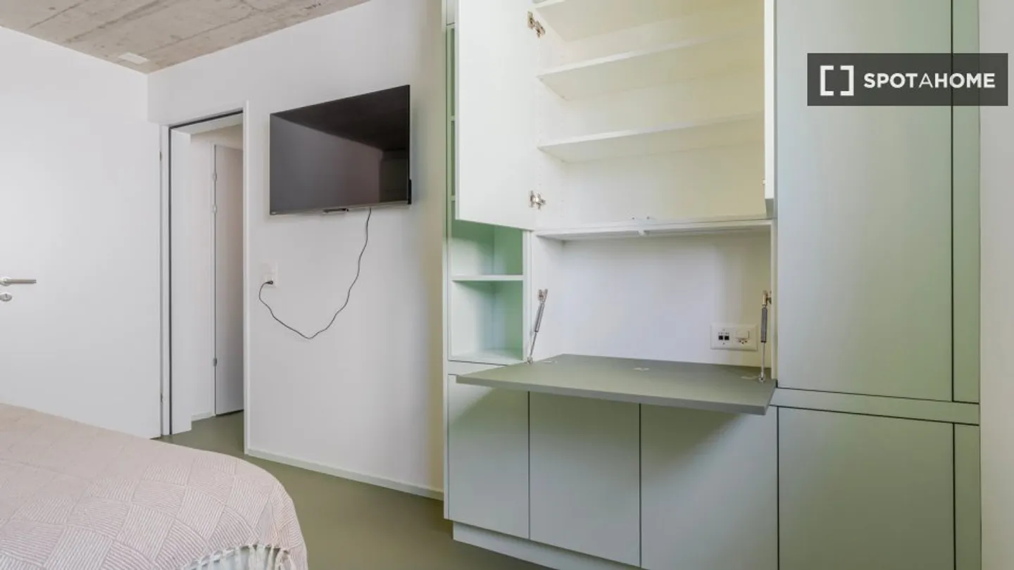 Apartment for rent - Photo 11 of 13