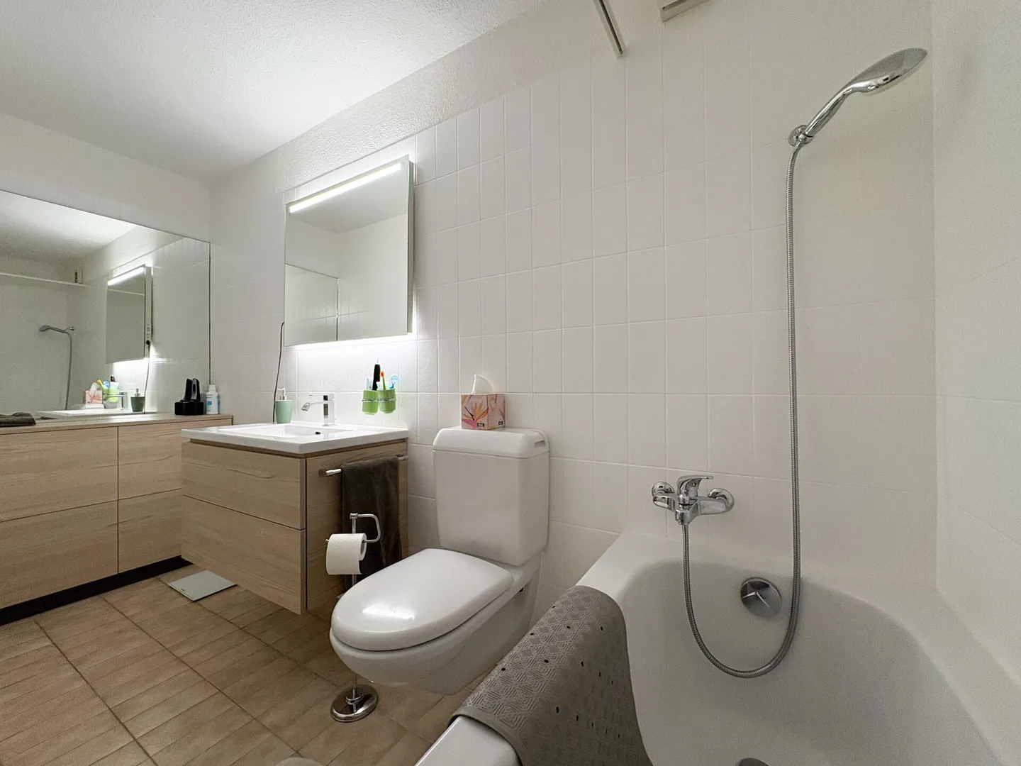 Casa a schiera di 4,5 locali in posizione soleggiata e tranquilla - Foto 7 di 12