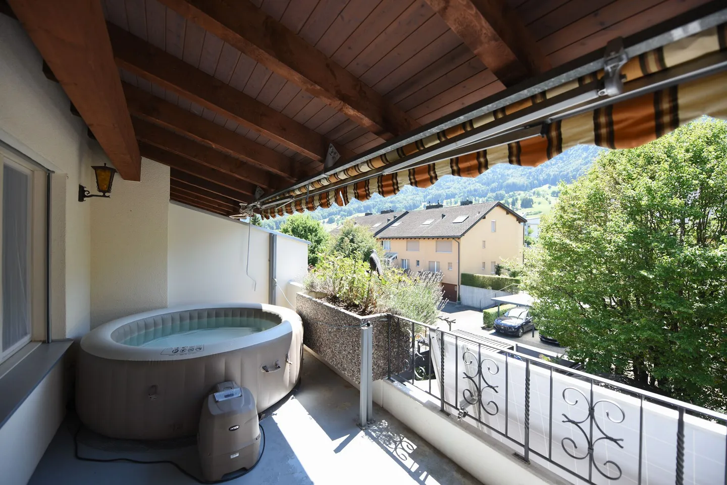 Casa a schiera di 4,5 locali in posizione soleggiata e tranquilla - Foto 9 di 12