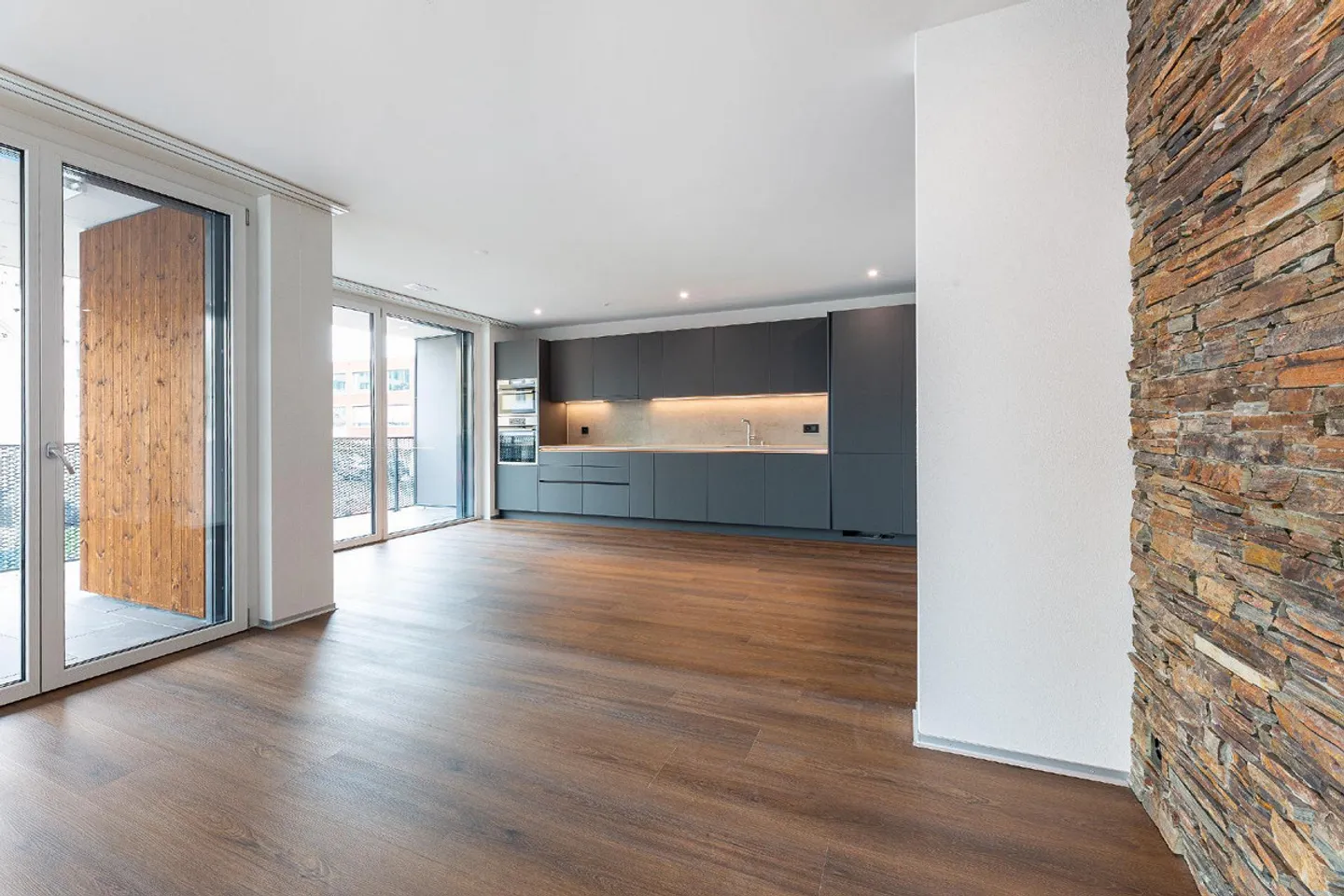 Vivere nel giardino del lago - Foto 2 di 12