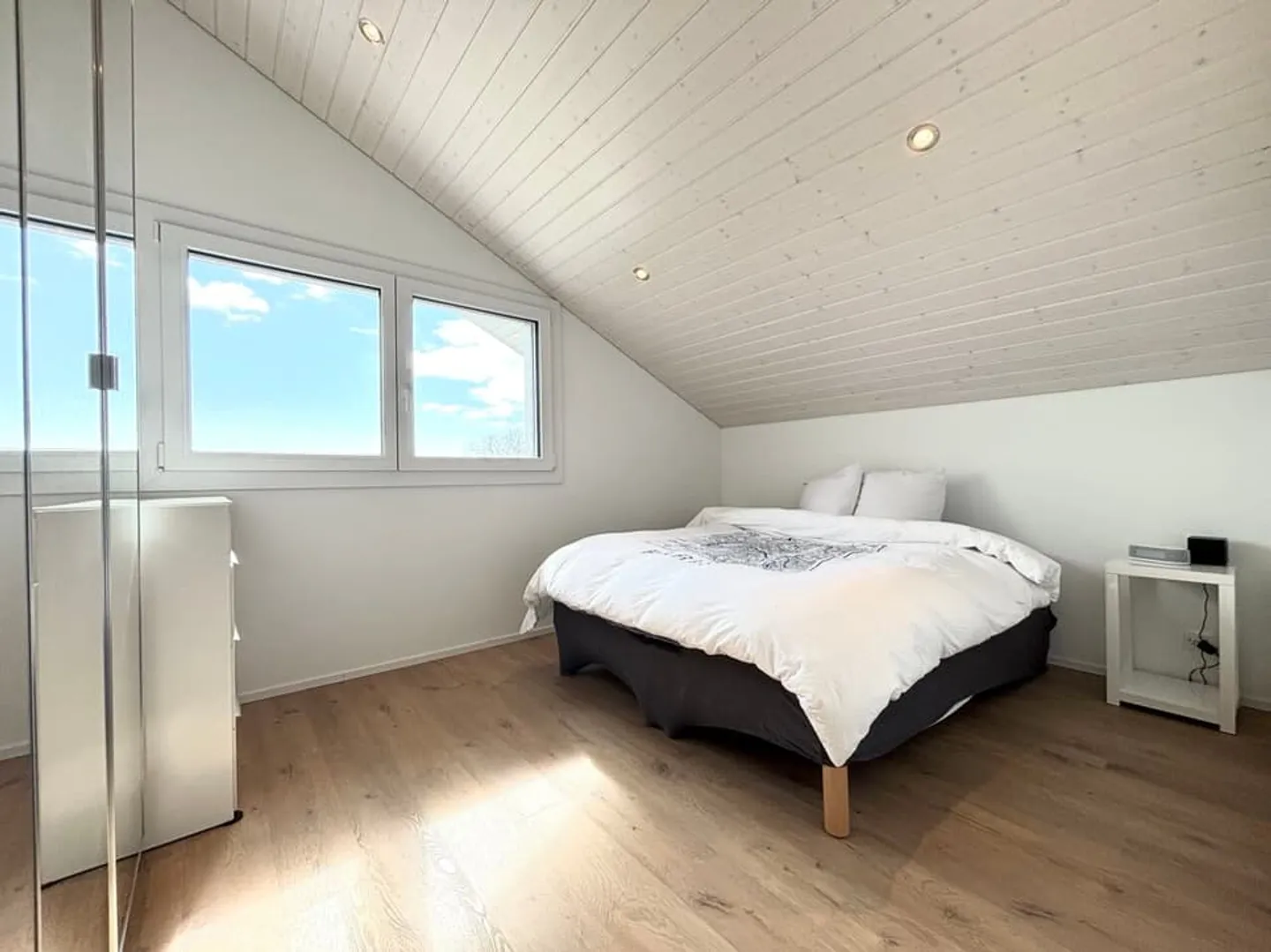 Belle maison familiale meublée à Le Vaud pour la location d'une année - Photo 12 of 13