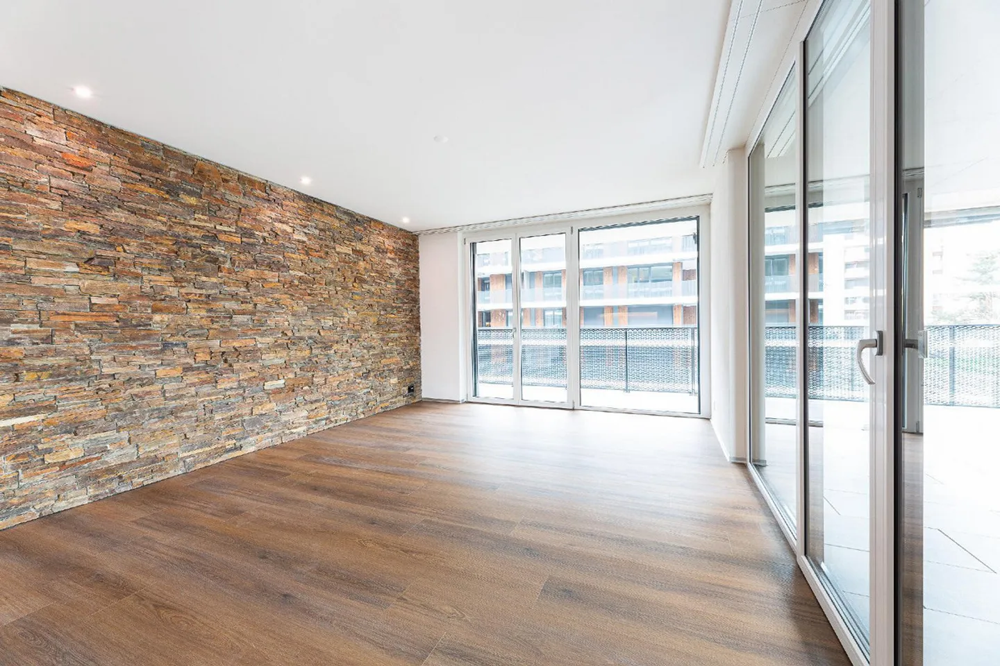 Vivere nel giardino del lago - Foto 4 di 12