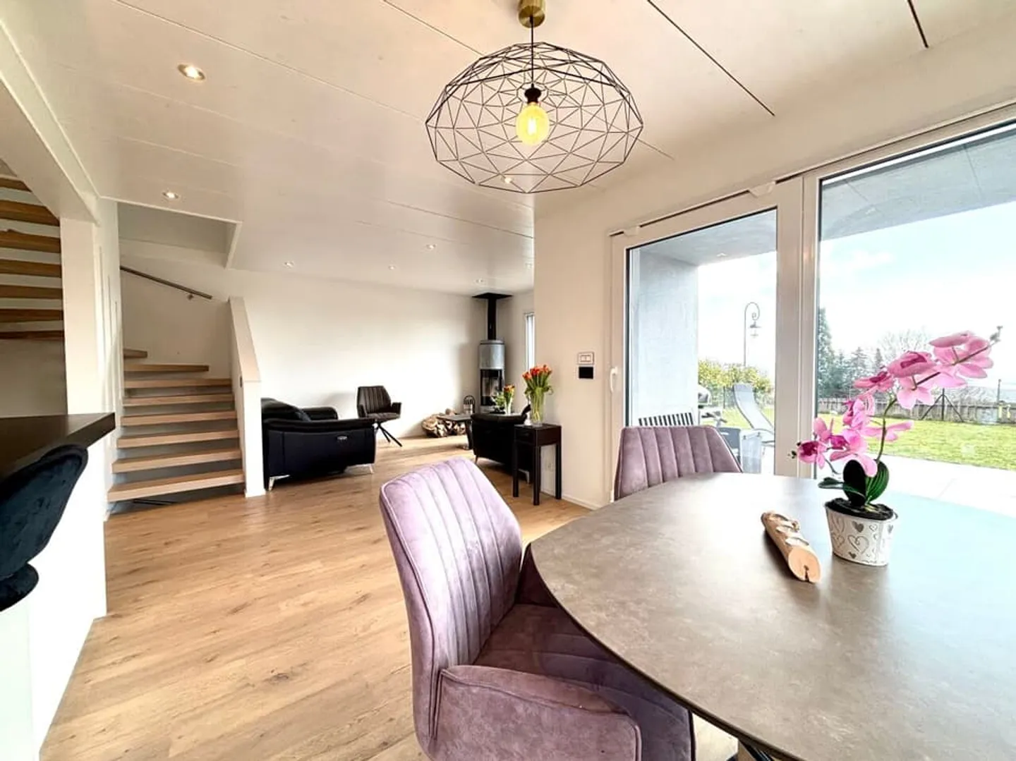 Belle maison familiale meublée à Le Vaud pour la location d'une année - Photo 8 of 13