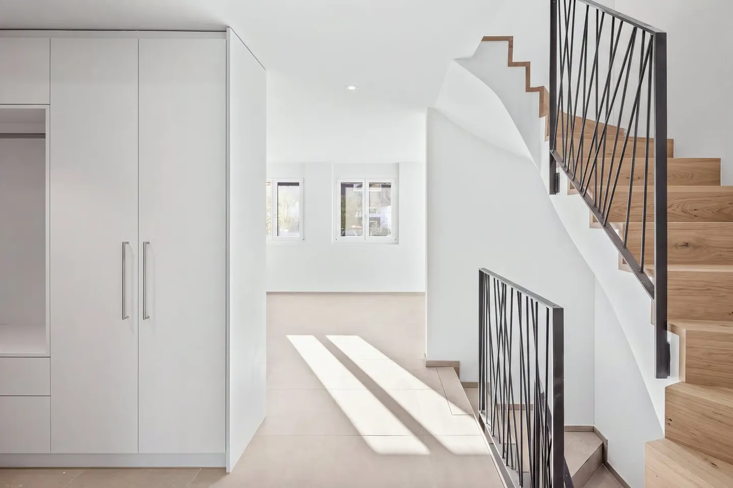 Ein Neubau-Einfamilienhaus, das Geschichte und Zukunft vereint - Photo 7 of 12
