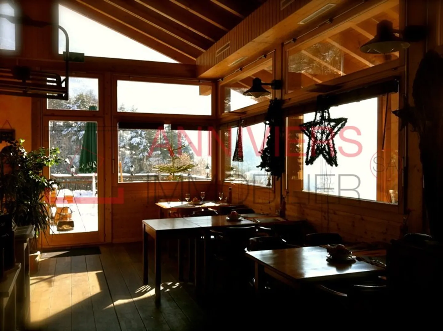 Charmantes Restaurant mit Panoramablick - Foto 9 von 13