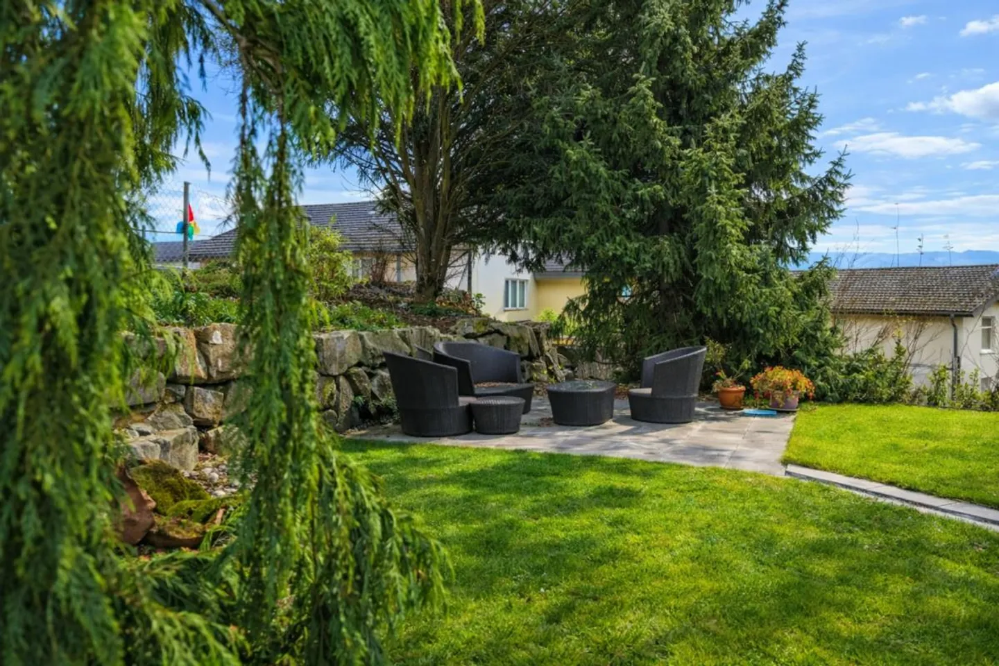 Family-Friendly Detached House - Photo 15 of 15