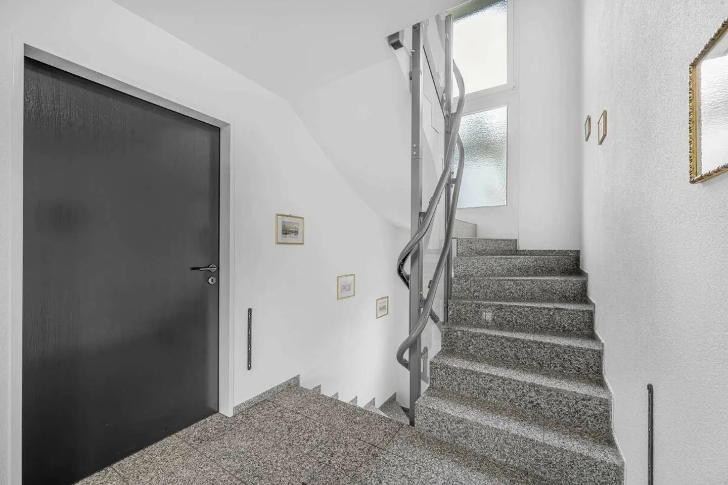 Family-Friendly Detached House - Photo 10 of 15