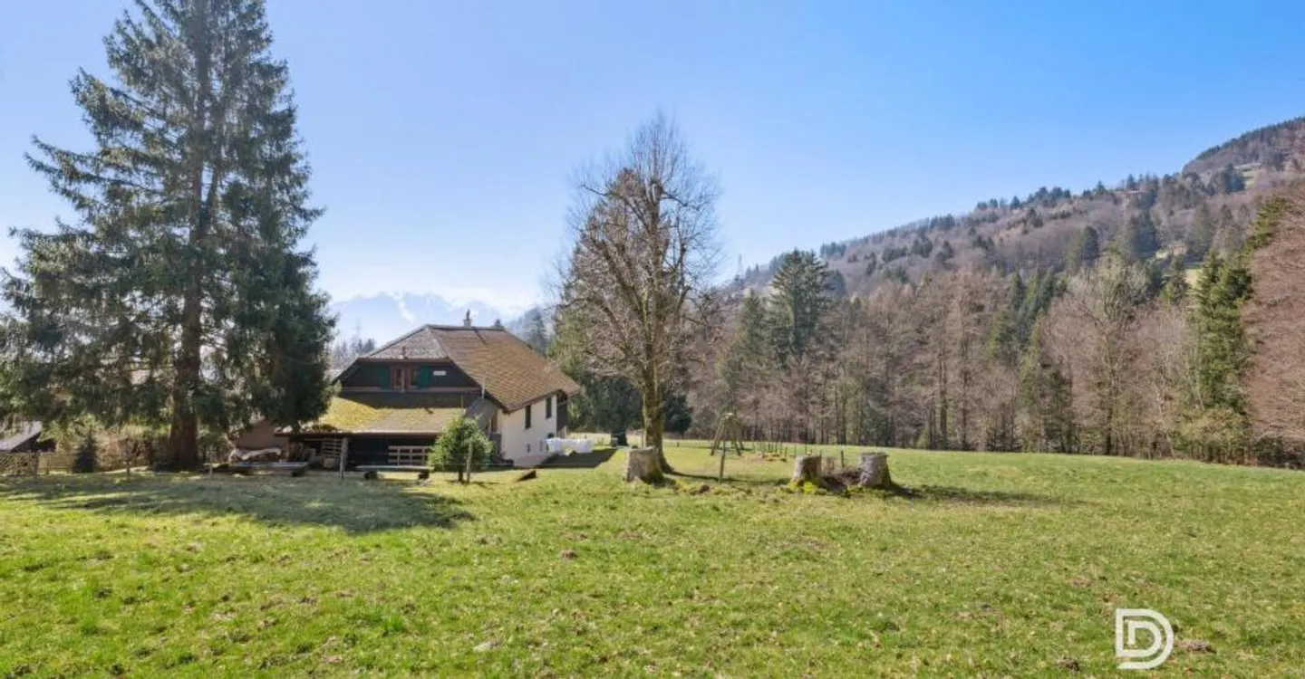 Authentisches Chalet von 1911 in einer Paradies-Ecke - Gelegenheit für ein Wohn- oder Familienprojekt - Foto 1 von 9