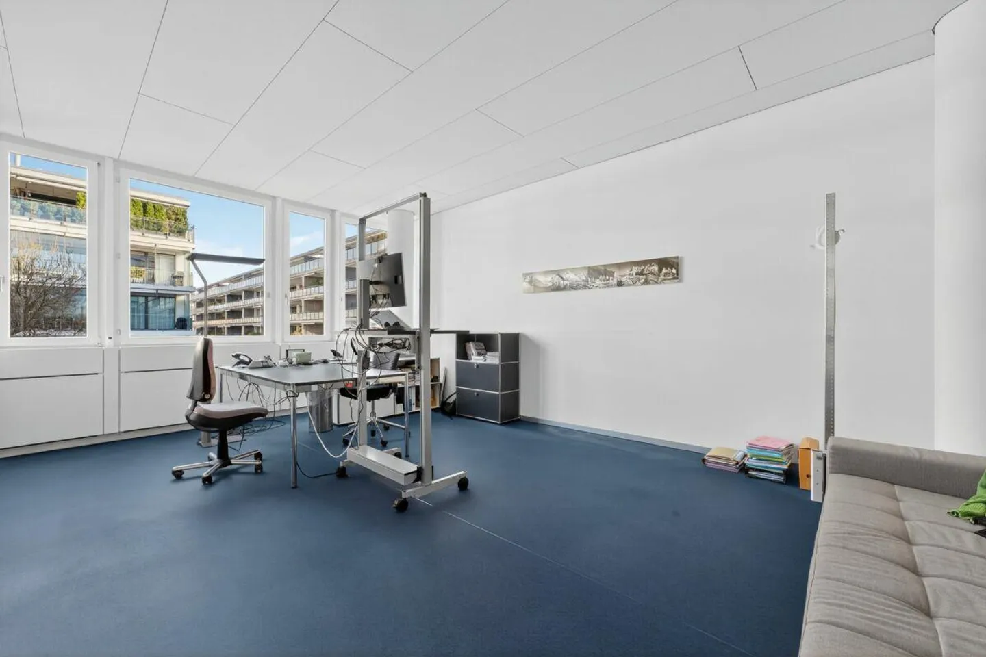370m2 Office Space in the City of Zug - Photo 9 of 10
