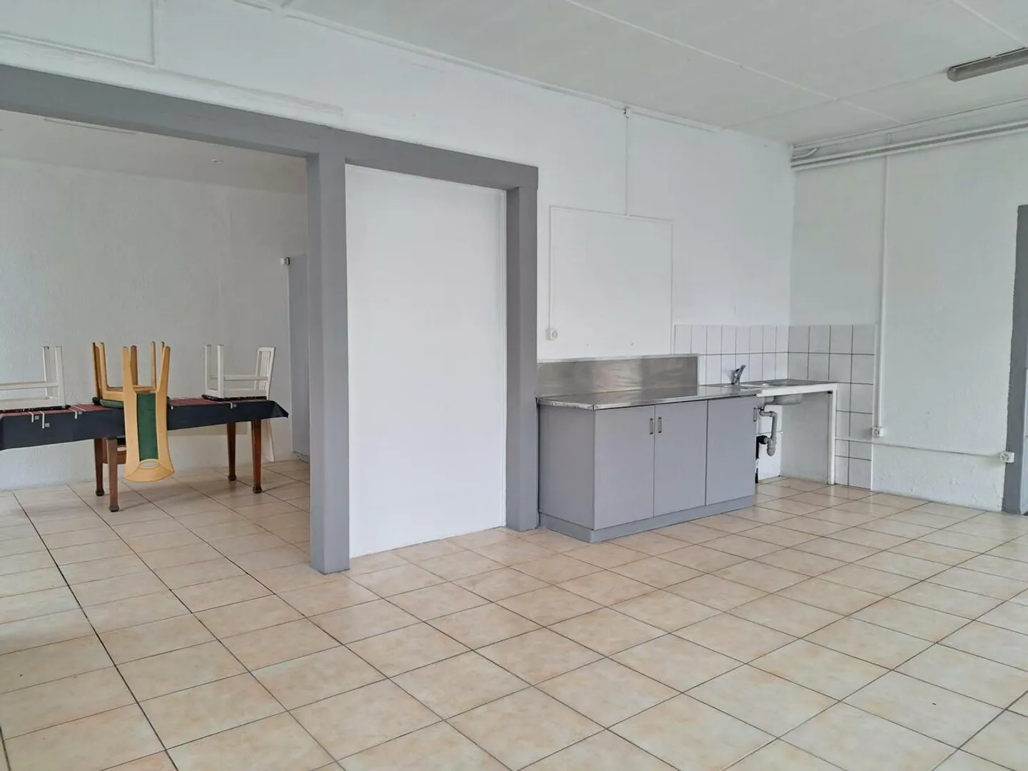 Paix 84: Spazio commerciale di 68 m2 con vetrina - Foto 3 di 8