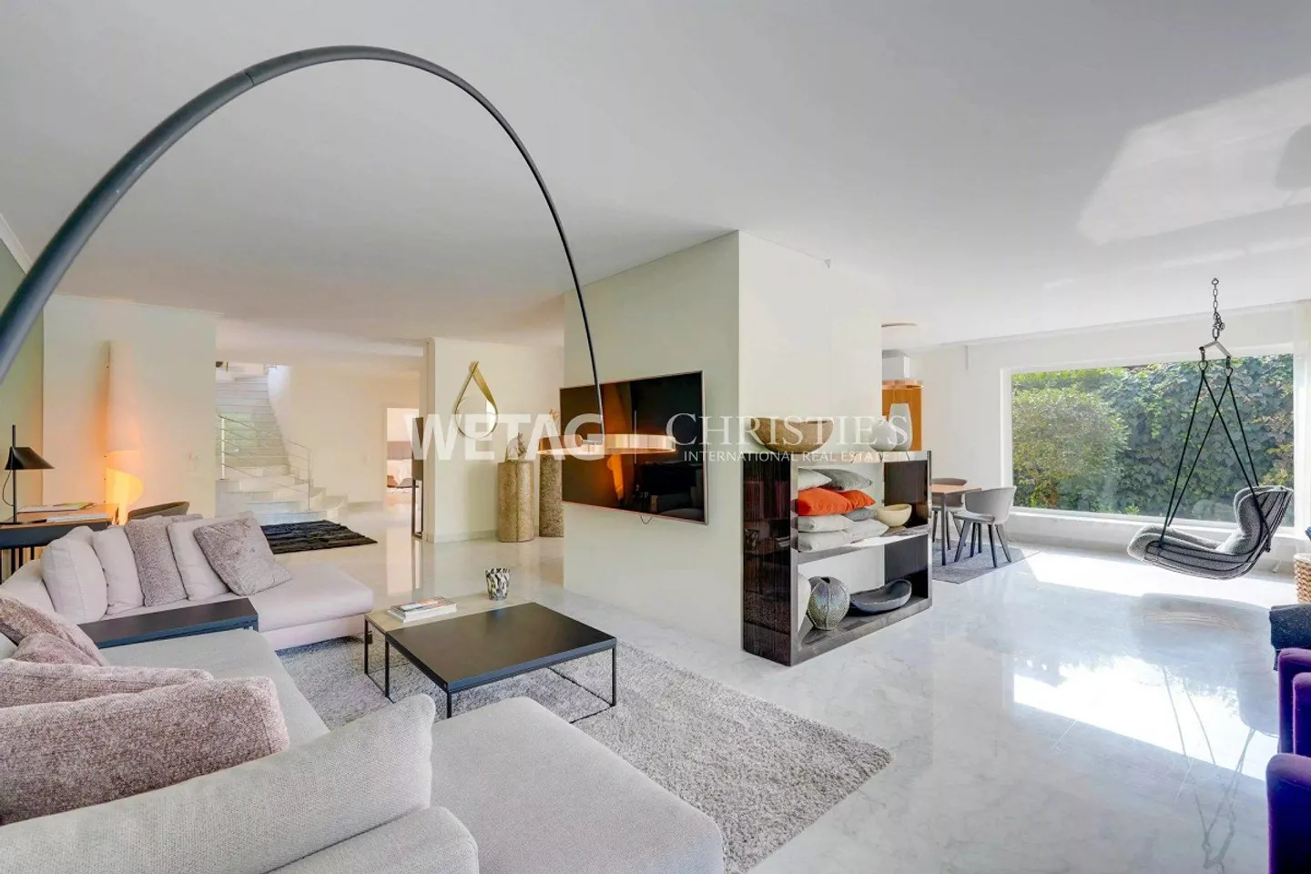 Exklusive & moderne Luxusvilla mit Aussenpool in privilegierter Lag... - Photo 7 of 13