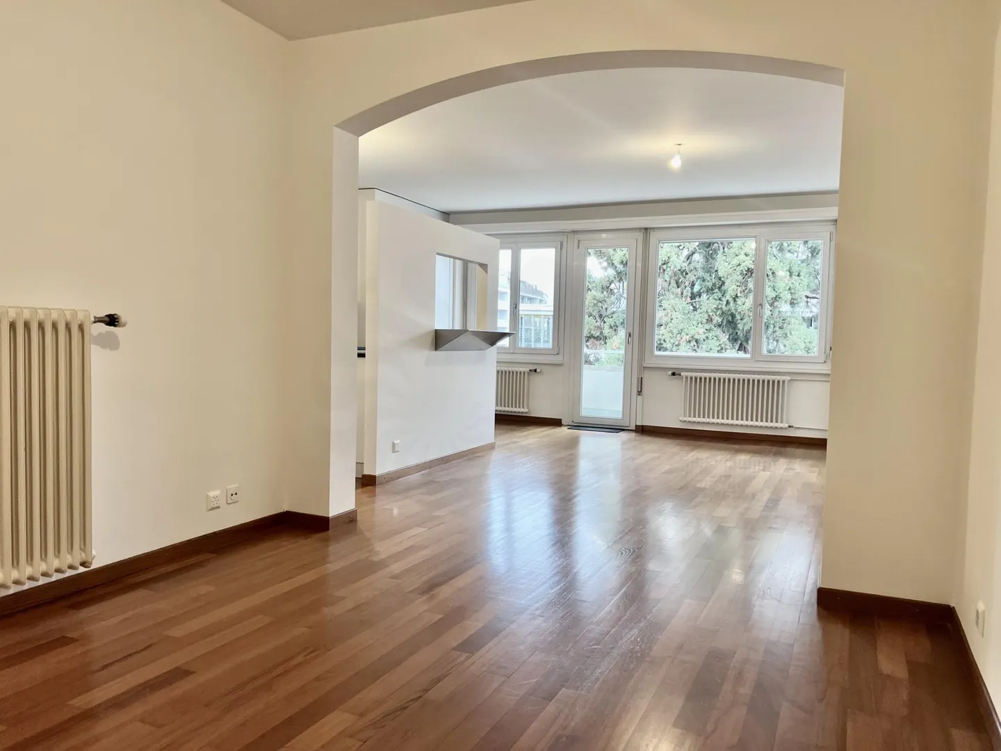 Exclusively in the Center of Geneva: Bright 3.5 Room Apartment - Photo 5 of 14