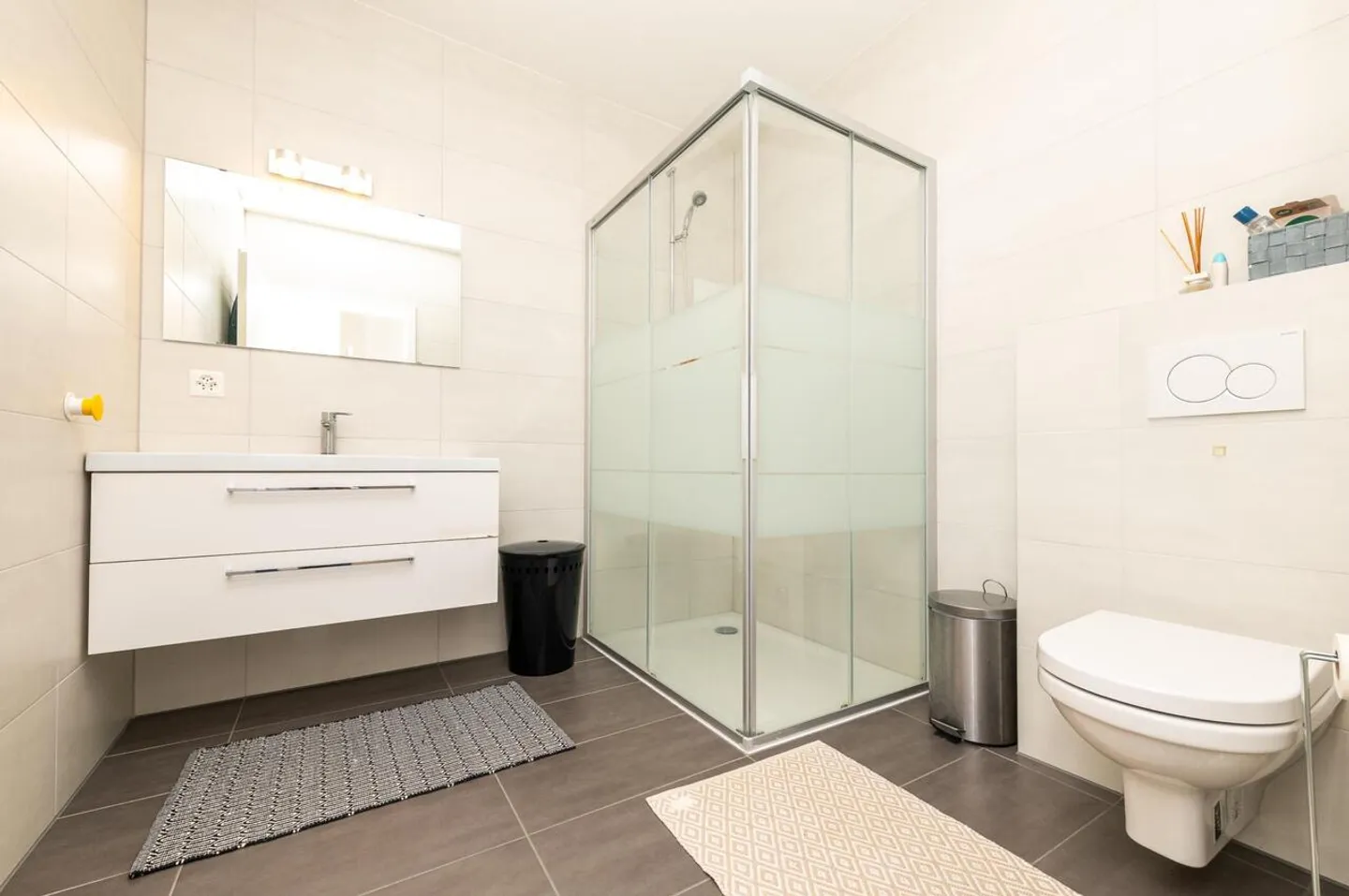 Rara opportunità - Superbo appartamento 5.5 locali al piano giardino, che unisce tranquillità e centralità - Foto 7 di 13