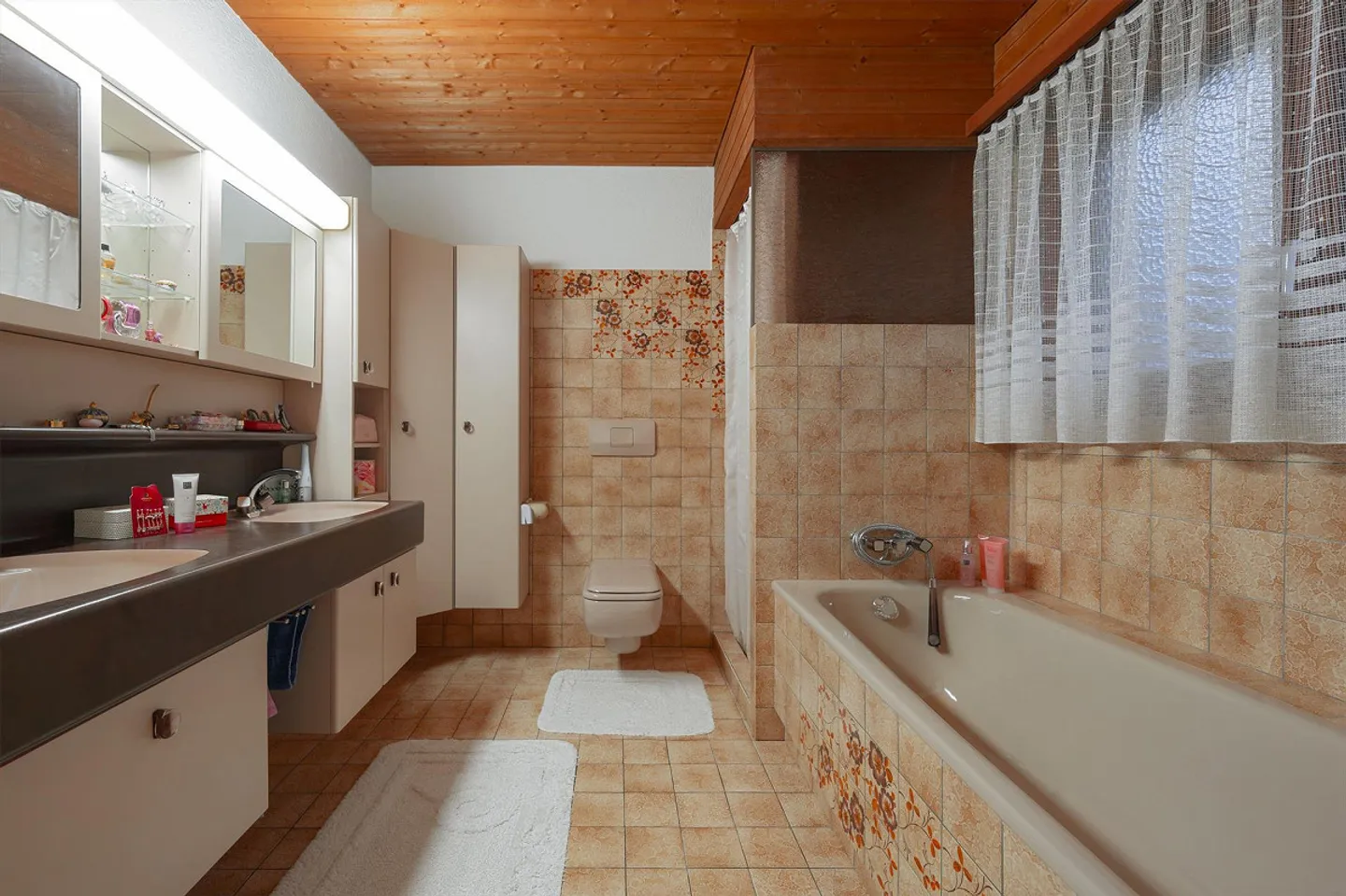 Maison individuelle de 5,5 pièces avec garage, dans un bel emplacement en pente - Photo 10 sur 10