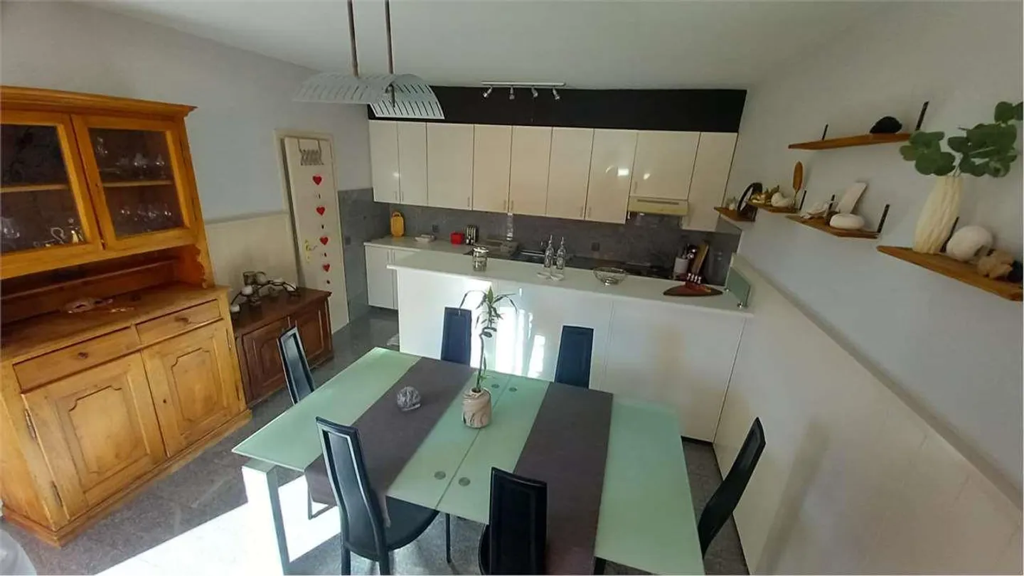 Brione sopra Minusio maison indépendante avec piscine et vue panoramique - Photo 12 sur 13