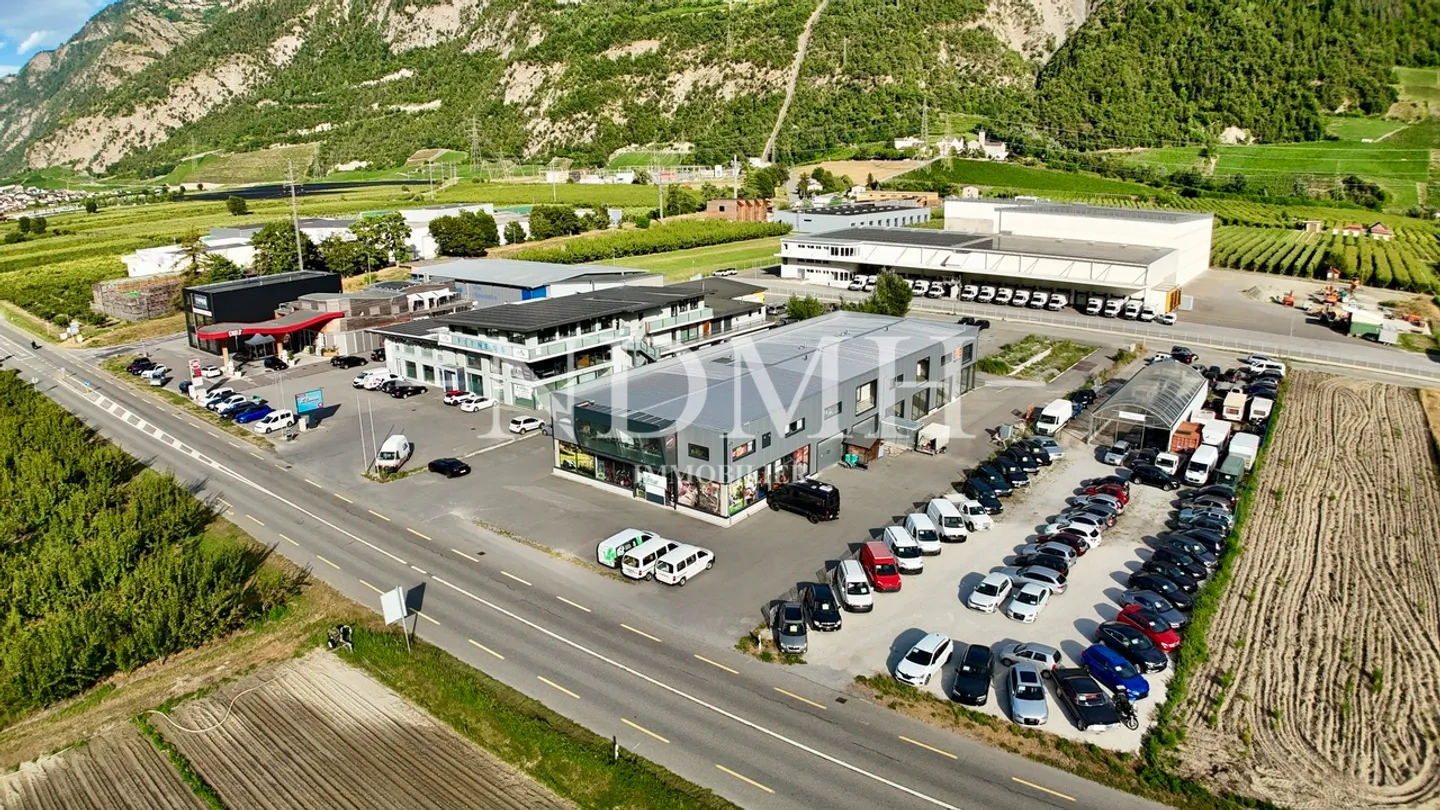 Espace professionnel lumineux et modulable en zone d’activités - Foto 5 di 5