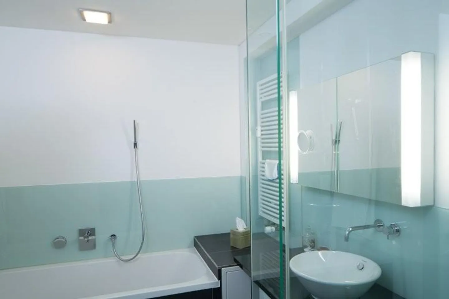 Wohnung an der Seepromenade in Zürich - Foto 9 von 11