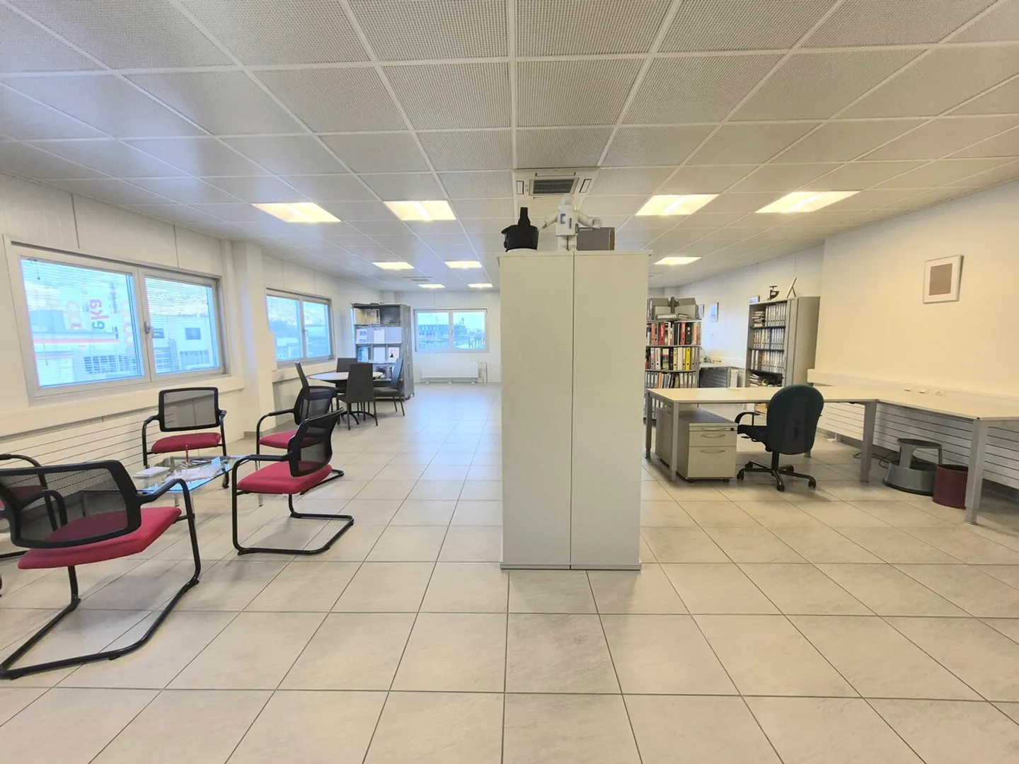 OFFICE FOR RENT IN SION - Photo 5 of 10