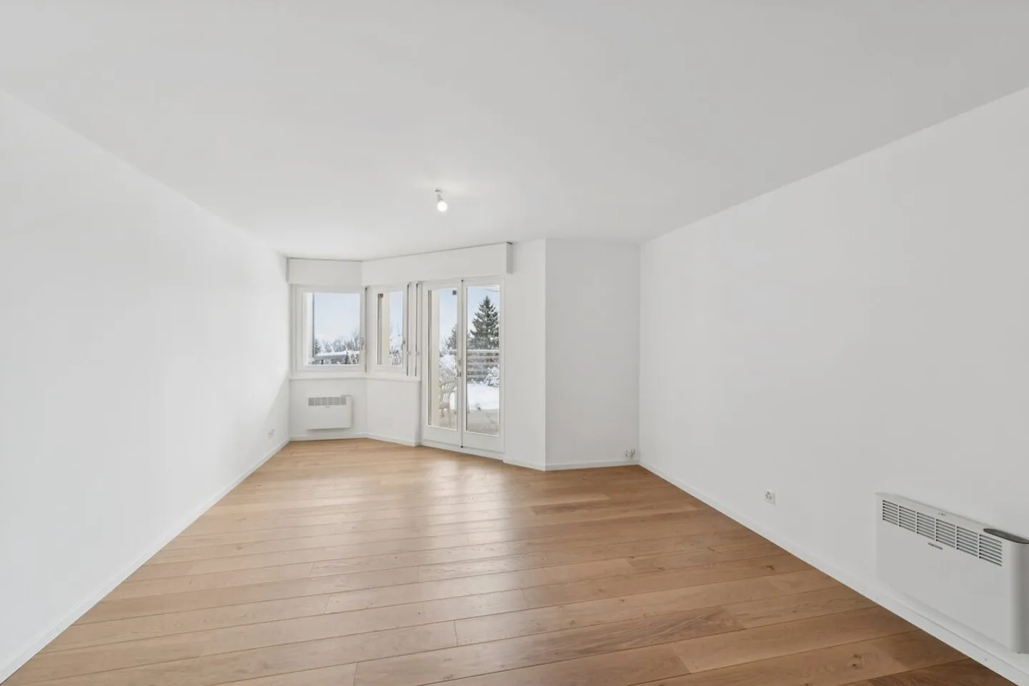 Charmante 2-Zimmer-Wohnung mit Garten und Seeblick - Foto 3 von 11