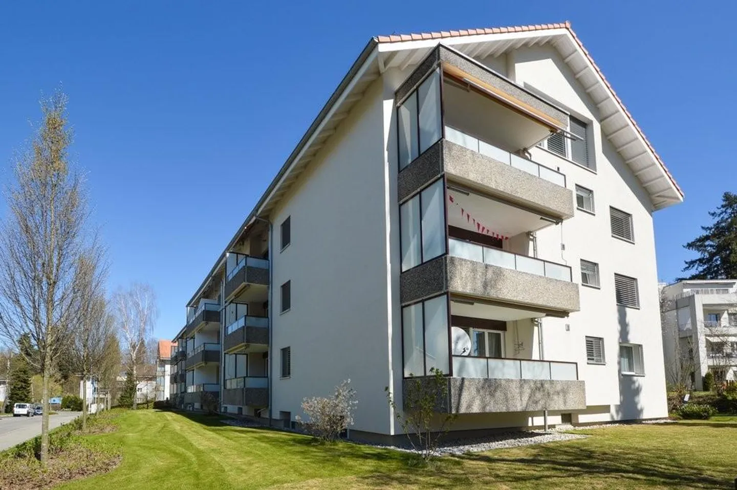 Einstellplatz in Ruhiger Lage - Foto 2 von 2