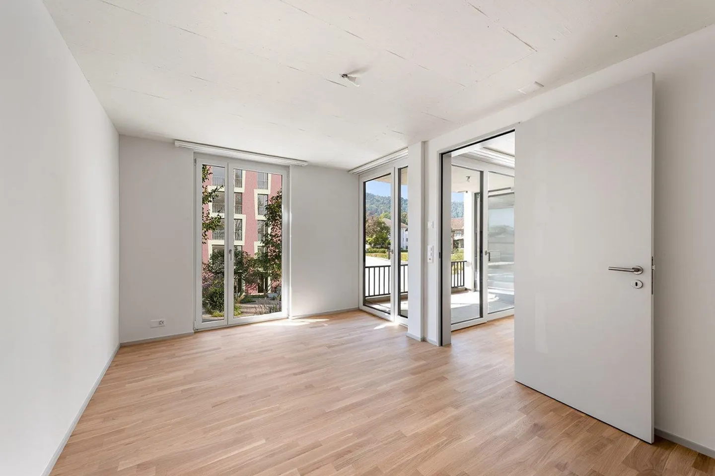 PREMIÈRE LOCATION "ISENIA" - Une maison dans le vert - Photo 3 sur 8