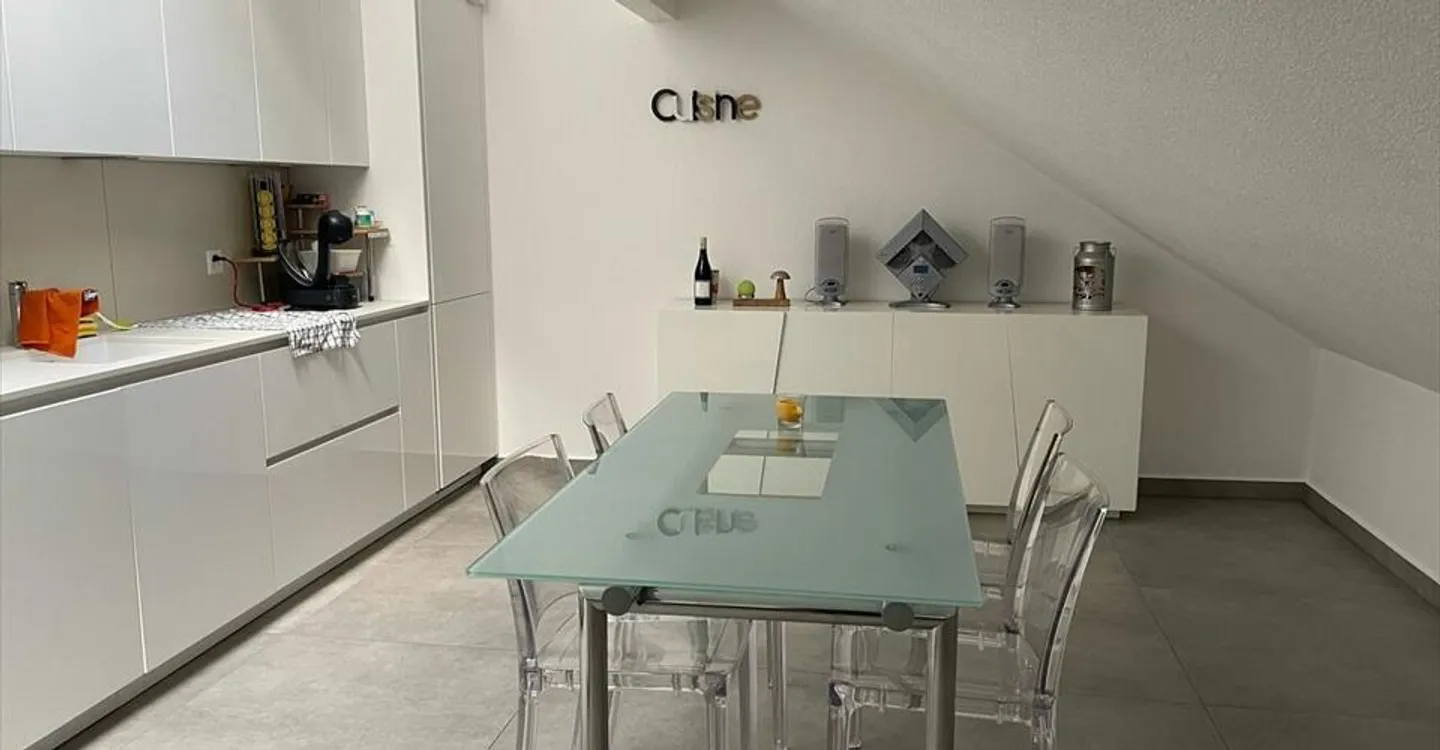 Appartamento Moderno con Terrazza - Foto 4 di 6