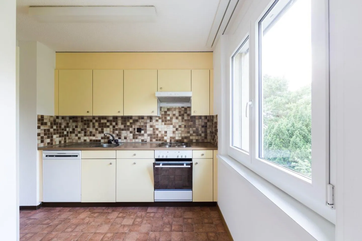 Affitto senza deposito - Appartamento soleggiato nel quartiere del Reno con terrazza cercasi? - Foto 4 di 9