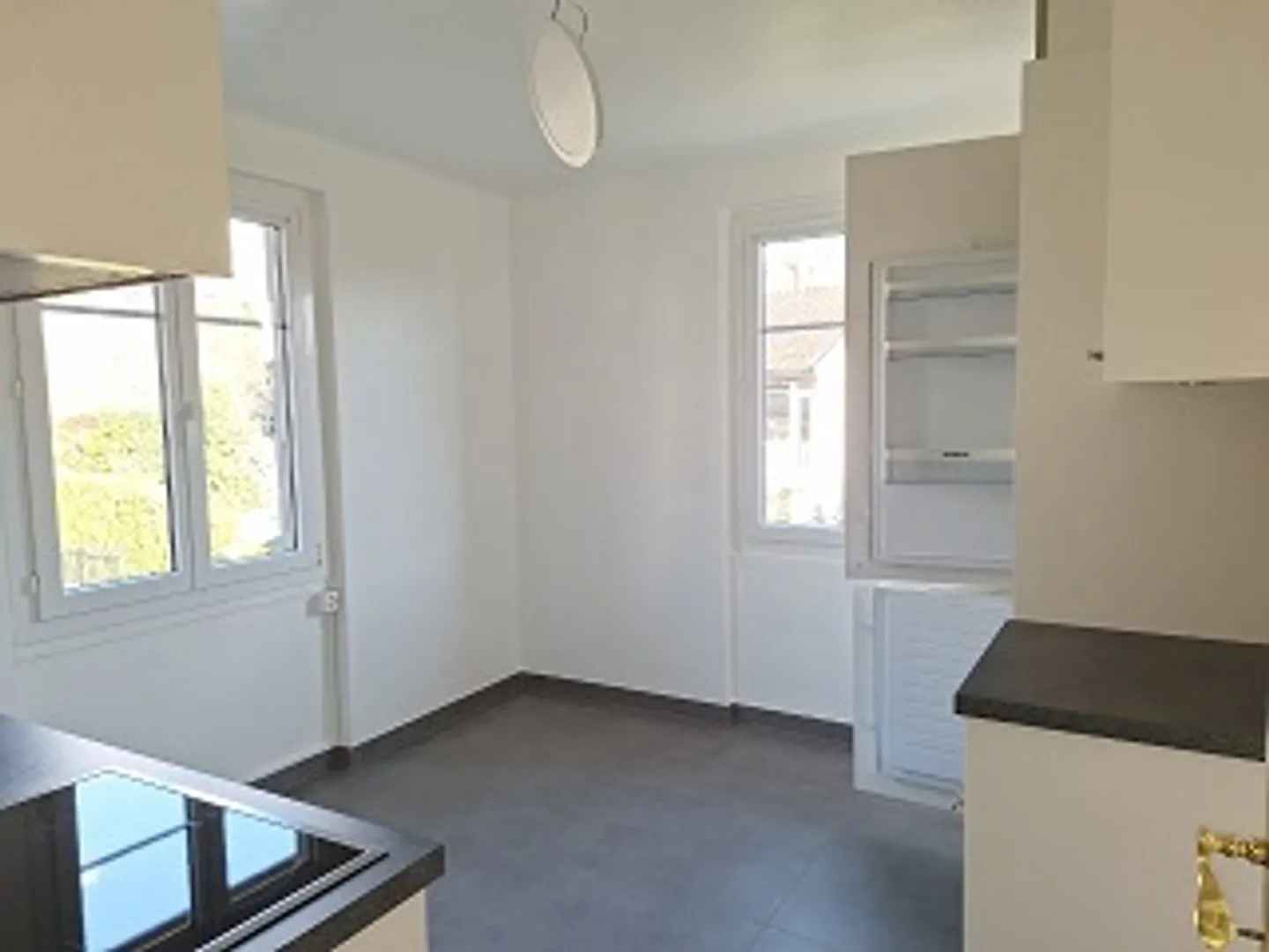 Appartement spacieux 3.5 pièces - Photo 6 sur 6