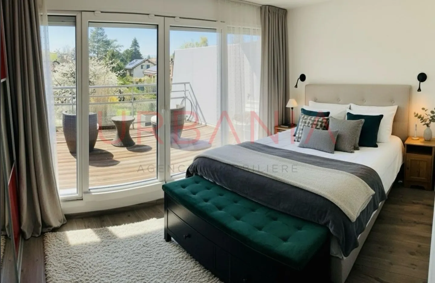 Angrenzende Villa mit 6 Zimmern, darunter 4 Schlafzimmer - 157 m² Wohnfläche - Foto 5 von 13