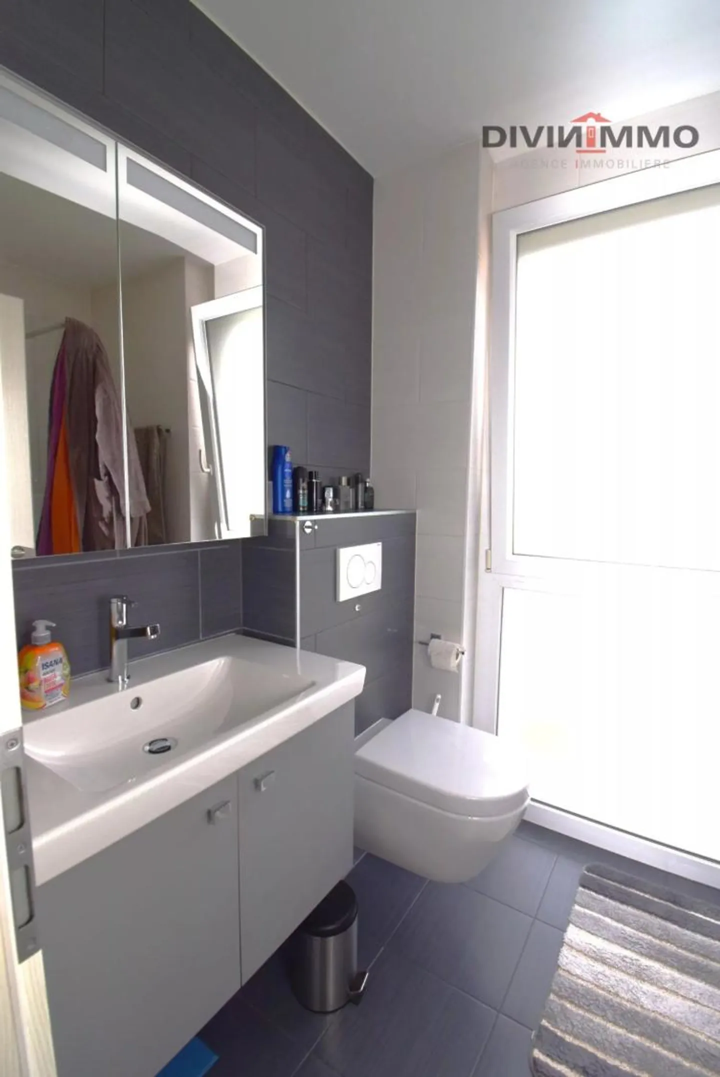 Luxuswohnung im Dorfzentrum - Foto 12 von 13