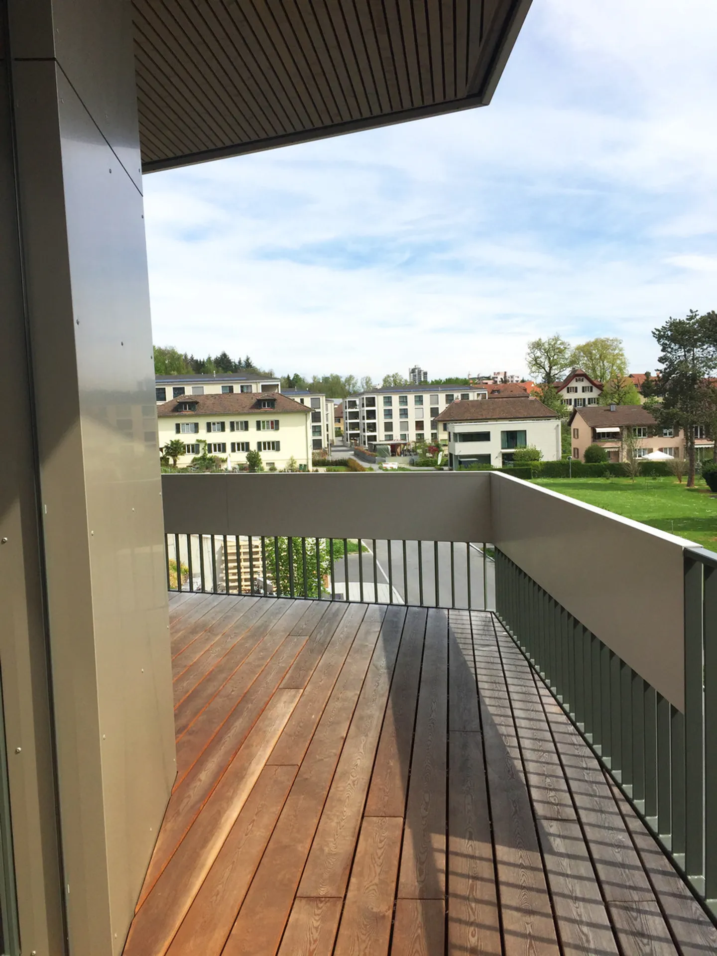 Vielseitiger Gewerberaum in Emmenbrücke - Foto 2 von 11