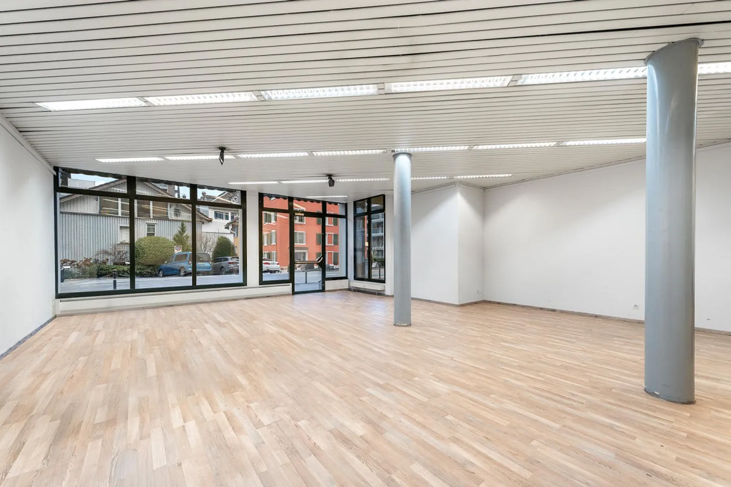 Vielseitige Verkaufsfläche in Wädenswil - Foto 6 von 8