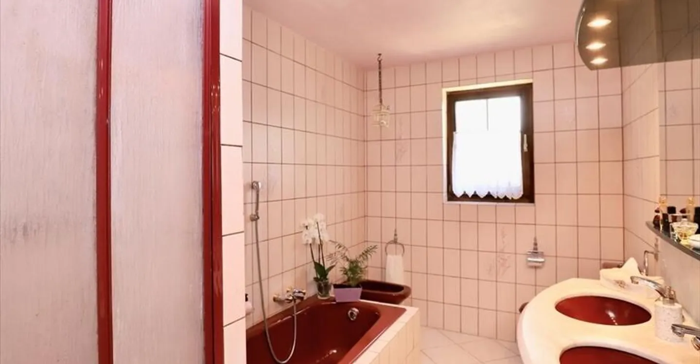 Villa Éblouissante avec Piscine - Photo 7 sur 11