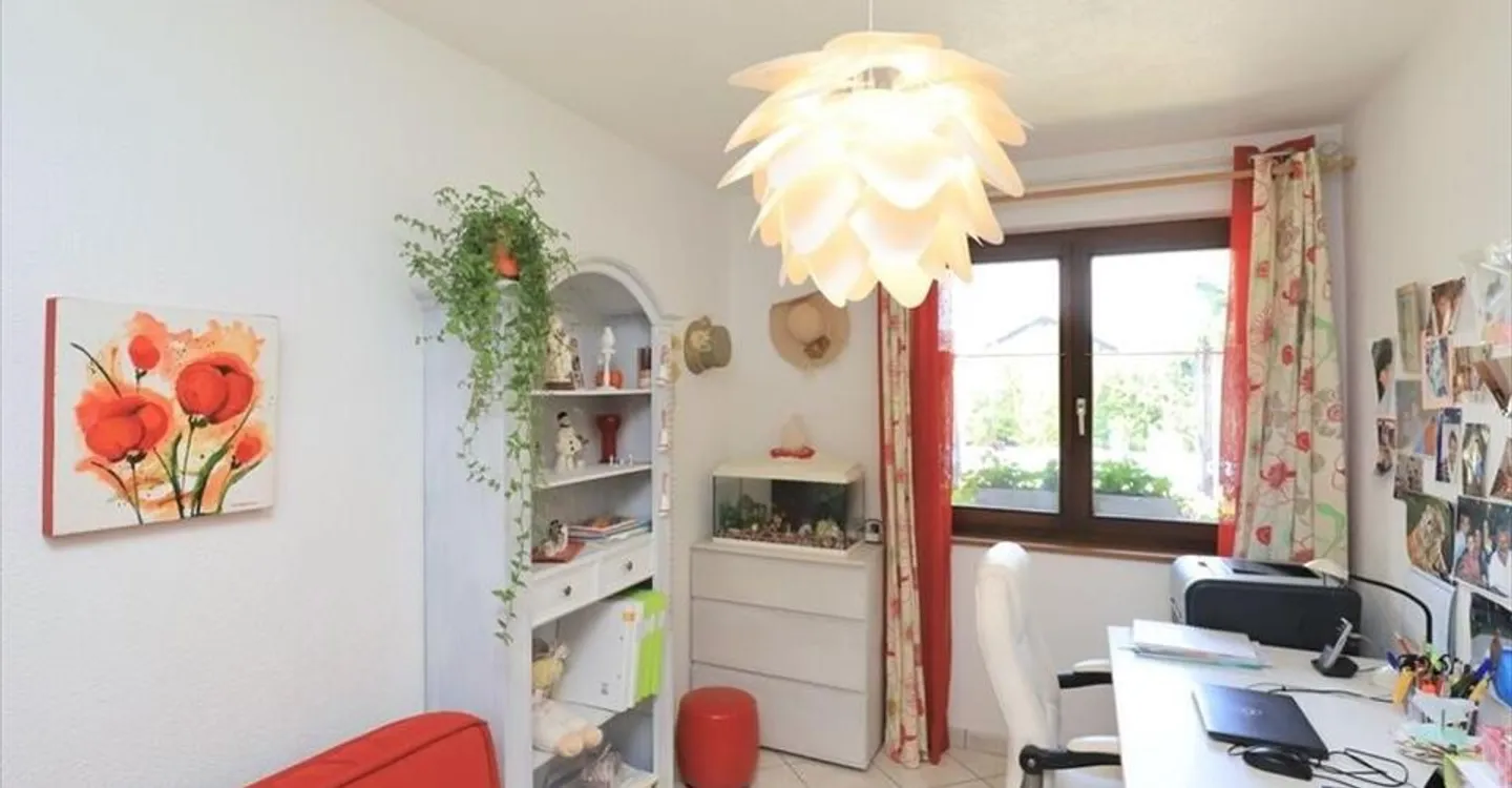 Villa Éblouissante avec Piscine - Photo 9 sur 11