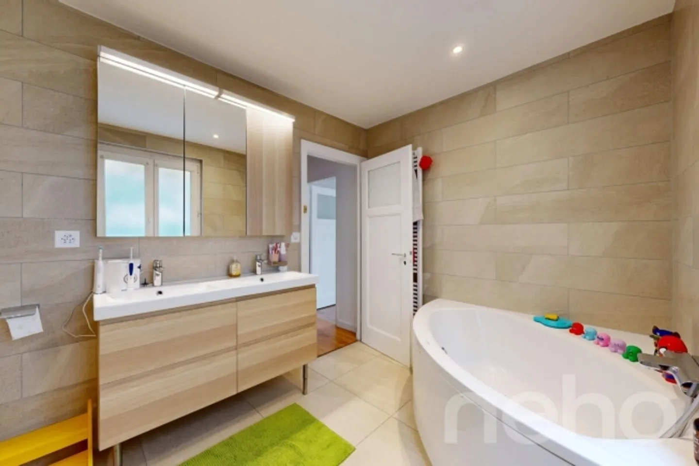 Detached house with lake view! - Photo 10 of 12