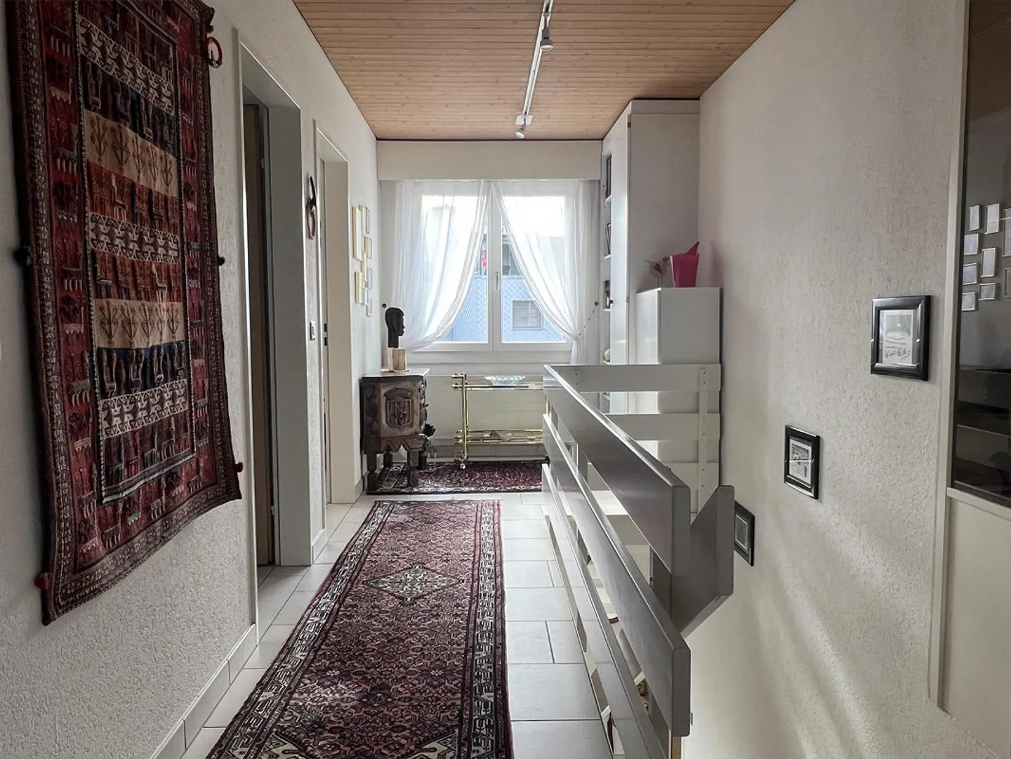 Einfamilienhaus mit Pool - Foto 6 von 14