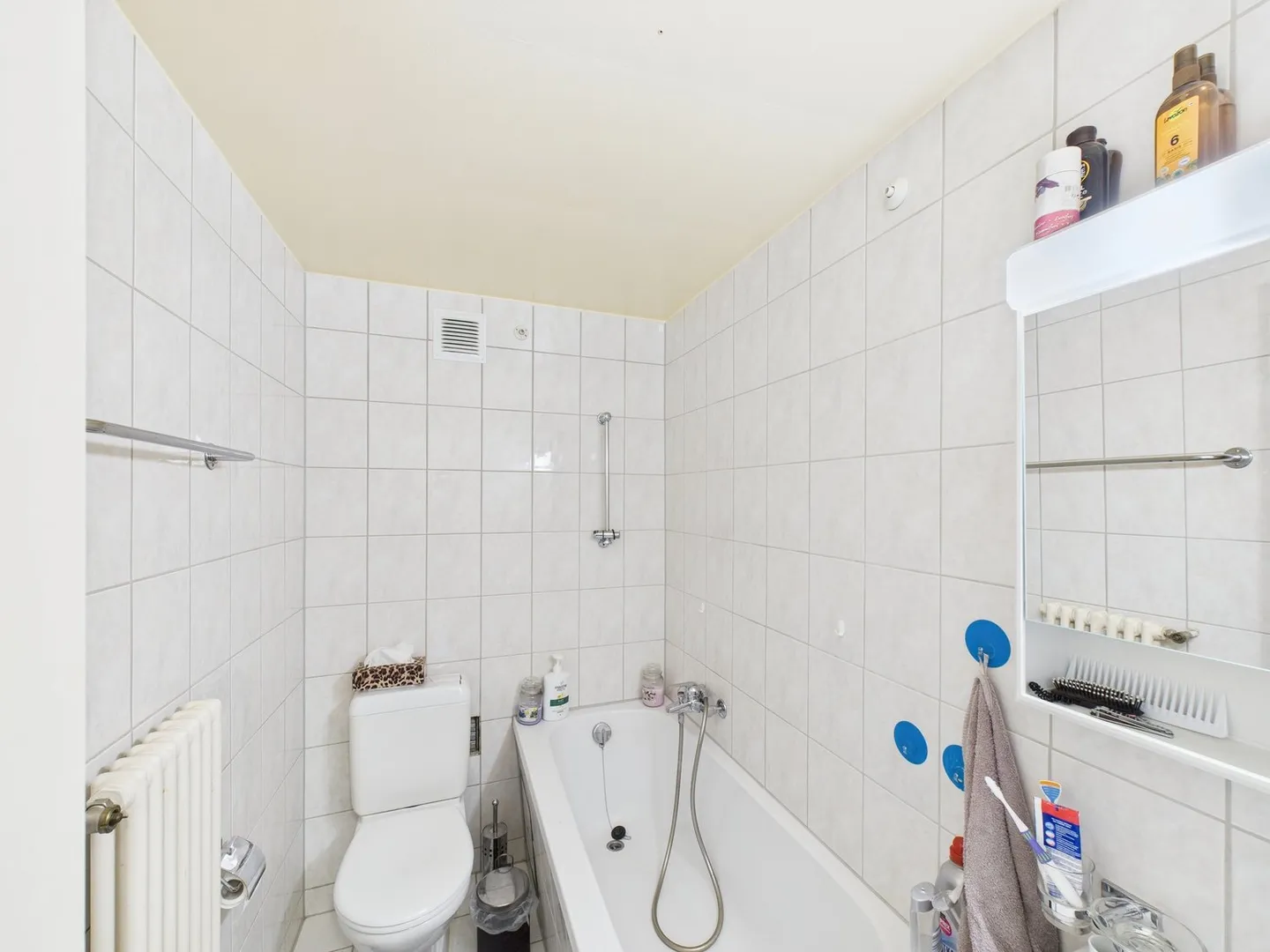 Charmante 3.5 Zimmer-Wohnung in Langenbruck - sofort verfügbar - Photo 4 of 5